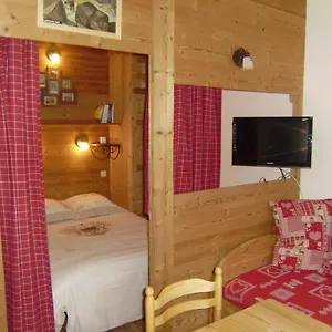 Les Drus / Du Brevent Apartment Chamonix